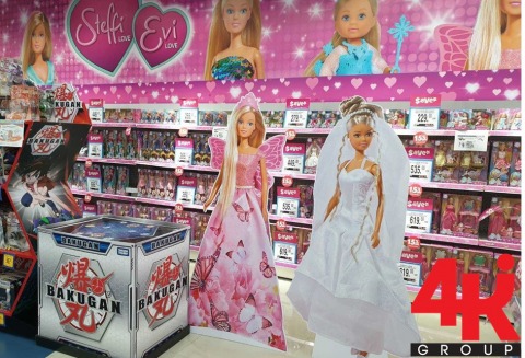 ป้ายสแตนดี้ไดคัทขนาดสูงเท่าตัวคน  